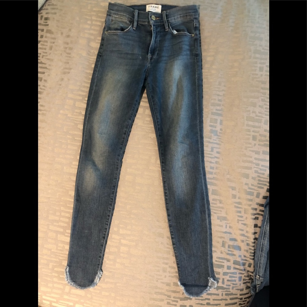 FRAME LeHigh Skinny Jean